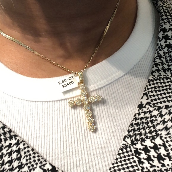 14k yellow gold diamond cross - Picture 8 of 8